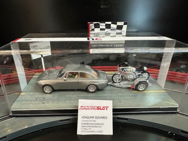 Hobbyclassic HCP-226 Alfa Romeo Giulia GTA Racing & Ducati